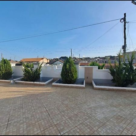 Baffour Apartments Adiebeba Екстериор снимка
